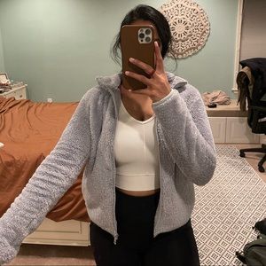 uniqlo teddy zip up sweater